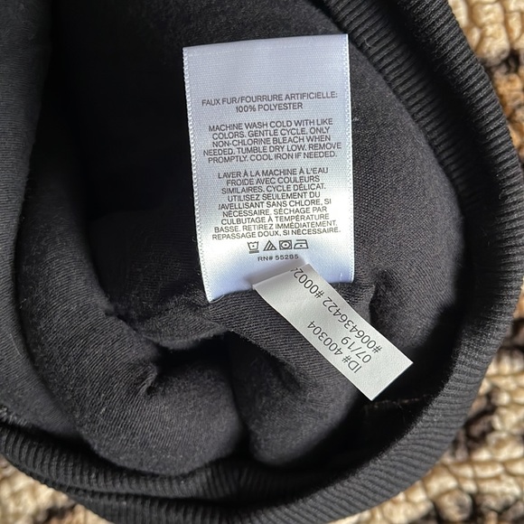 Express Sherpa Sweatshirt - Picture 4 of 6